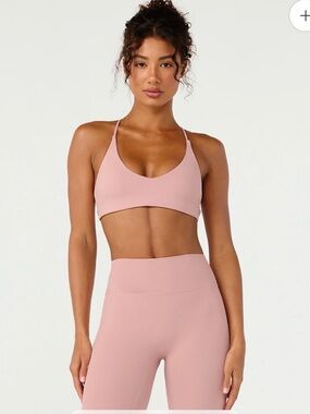 CSB Dusty Pink Form Hailey Crop Sportsbra